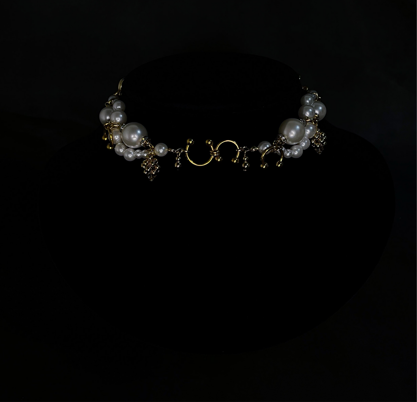 wave choker / necklace ( gold × white )