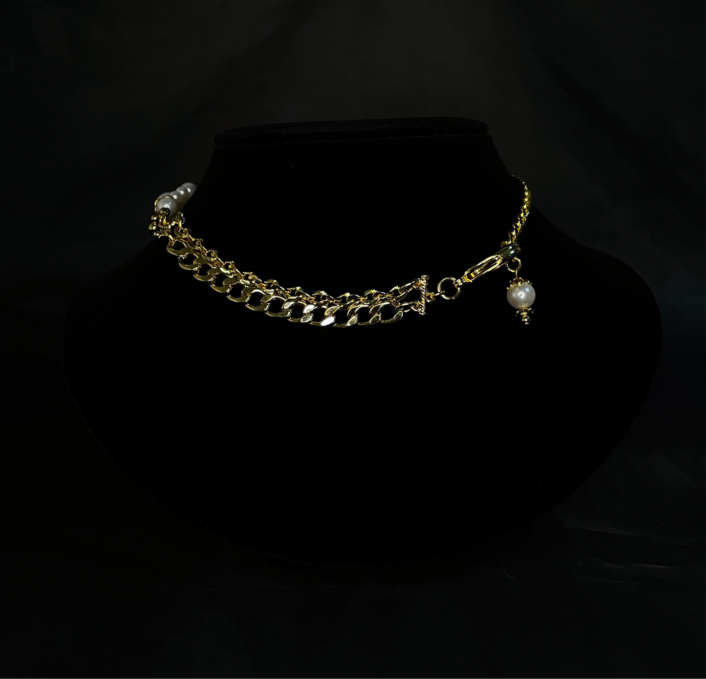 wave choker / necklace ( gold × white )