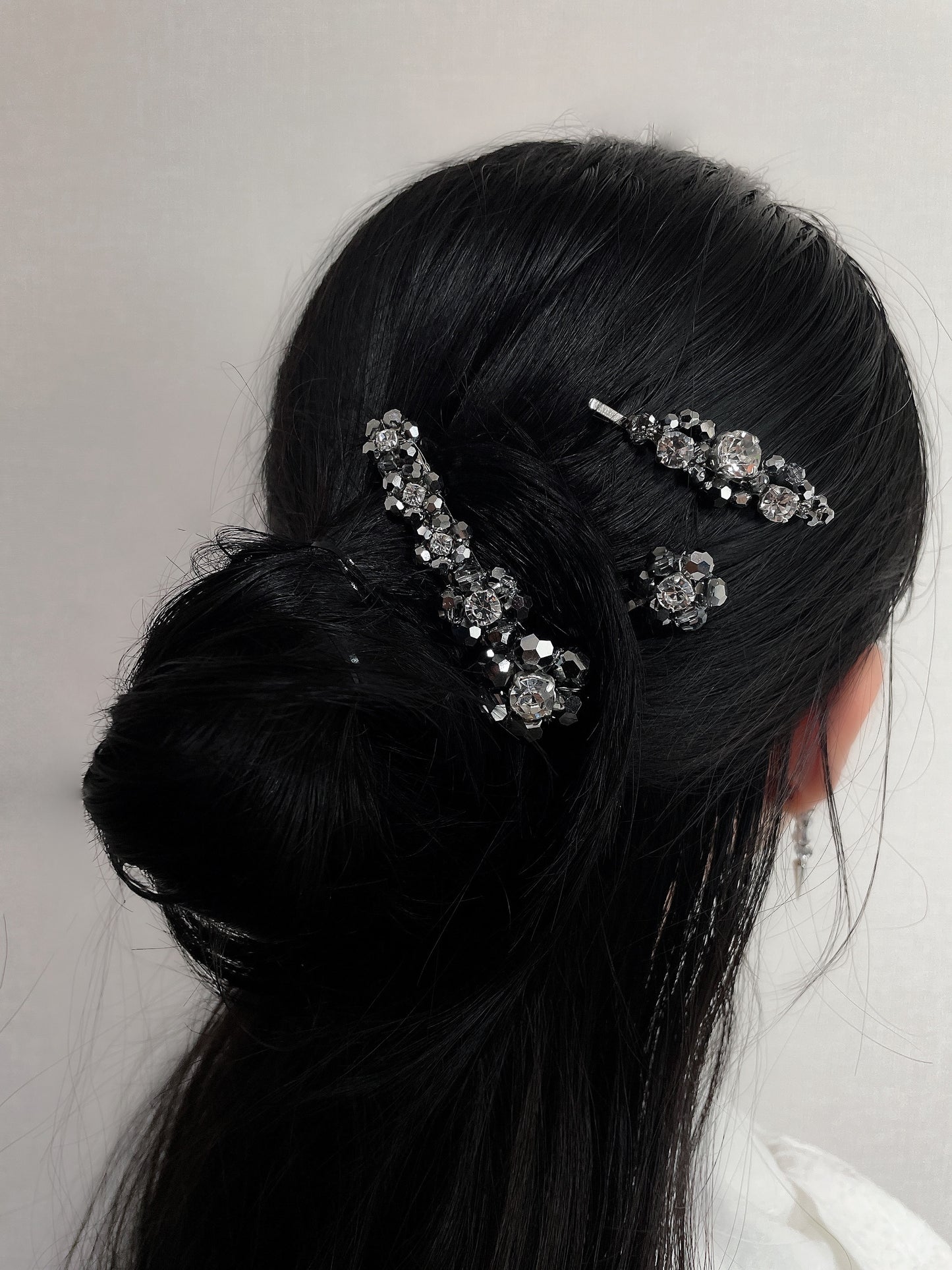 flower crystal hairpin (dark silver)