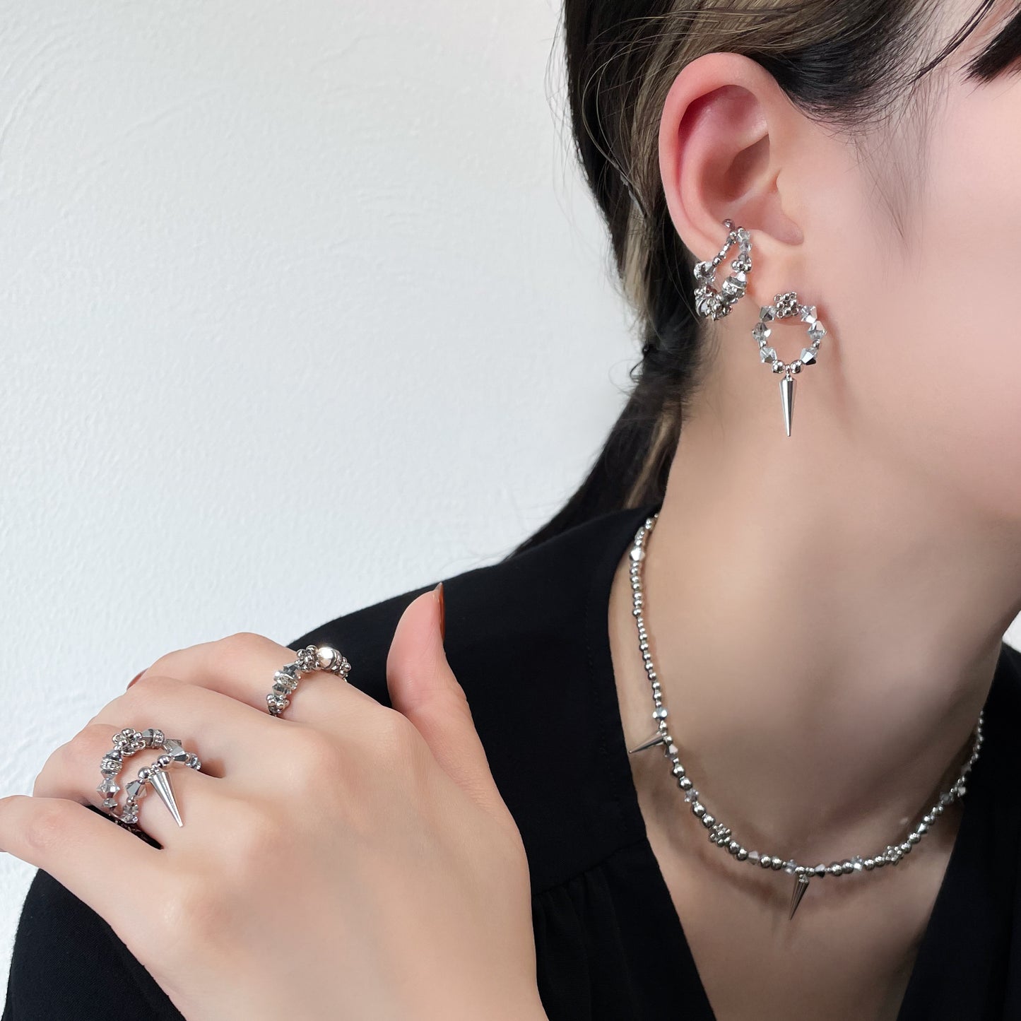 studs crystal ring (silver)