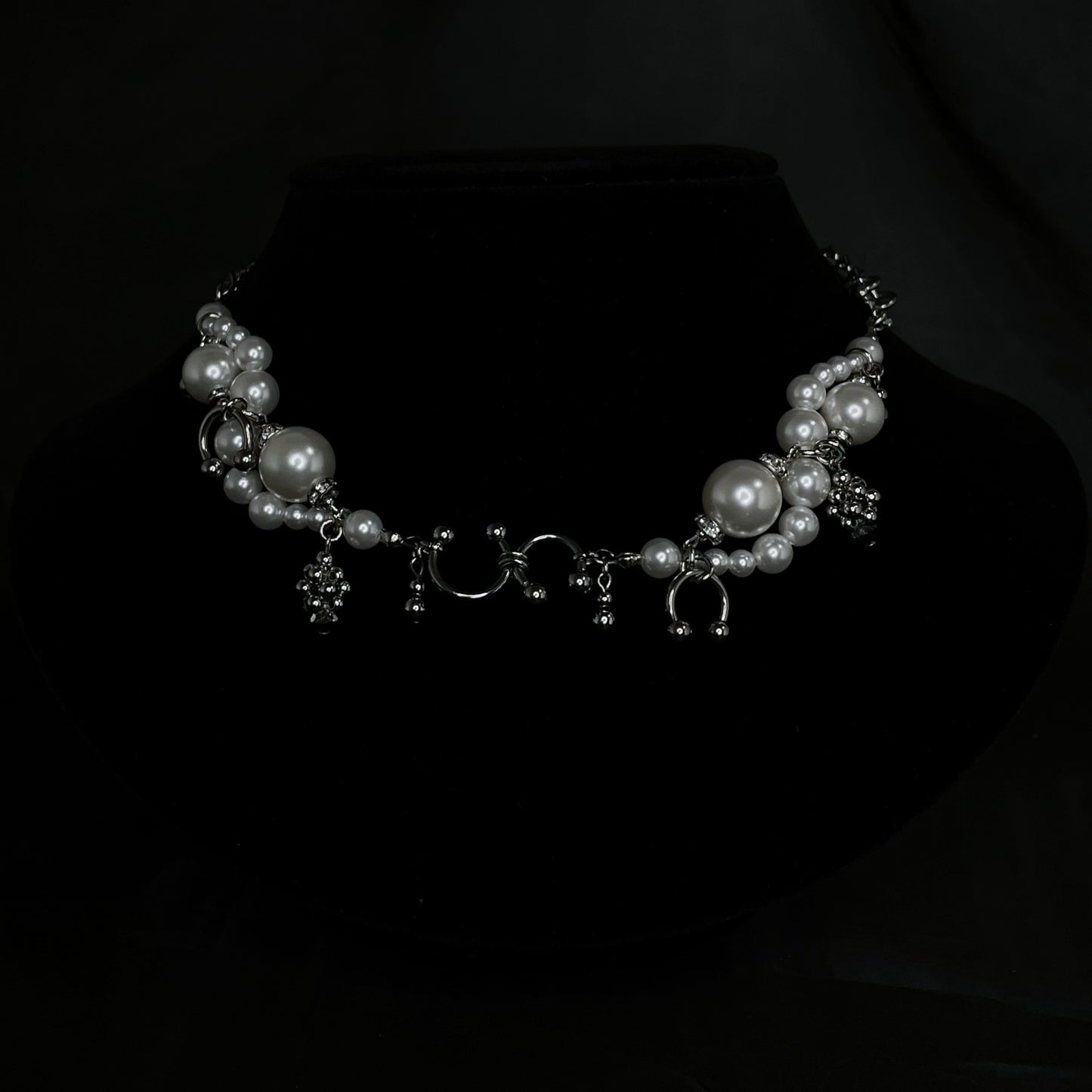 wave choker / necklace ( silver × white )