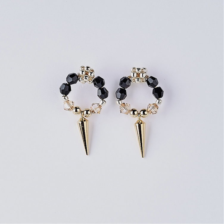 studs crystal pierce (gold & black)