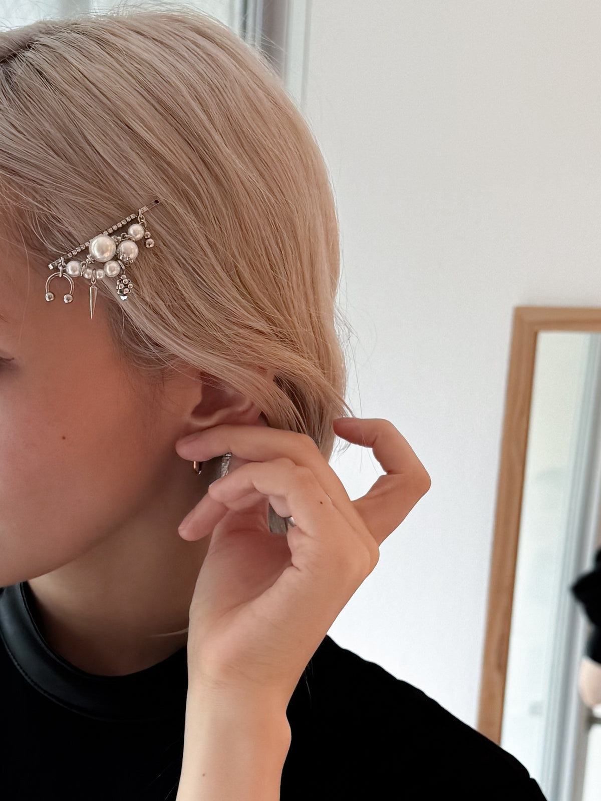 lulu spike wave hair clip (white×gold)