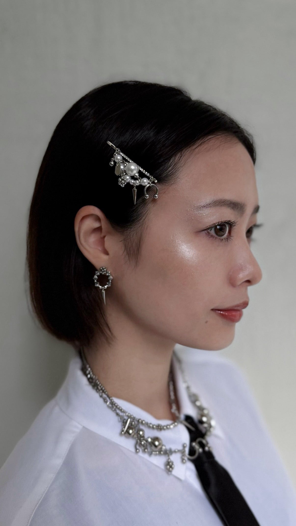 lulu spike wave hair clip (white×silver)
