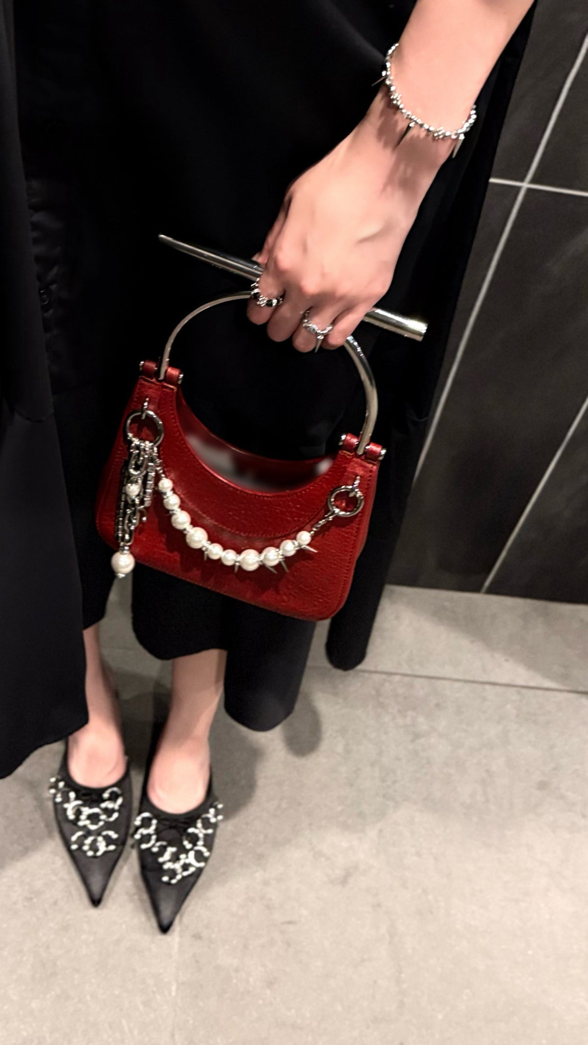 spike multi-way bag  charm (silver)